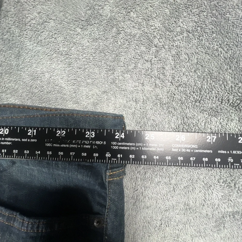 Levis stylish zip its